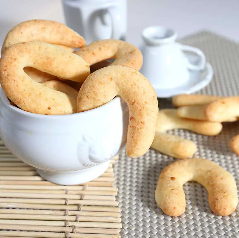 Chipa: Biscoito de Polvilho Crocante por Fora e Macio por Dentro 5 biscoito de polvilho