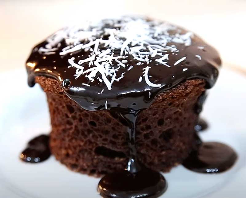 bolo de chocolate em 2 minutos