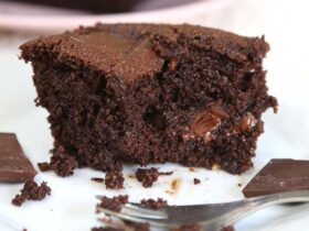 bolo de chocolate molhadinho