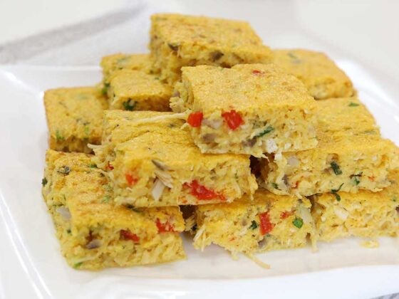 Torta Salgada de Flocão de Milho com Frango: Leve, Prática e Sem Glúten 24 Torta Salgada de flocão