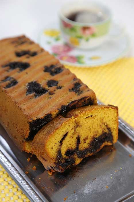 Como Fazer Bolo de Cenoura Recheado com Brigadeiro 5 bolo de cenoura