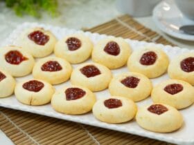 Aprenda a Fazer: Bolachinha de Iogurte com Goiabada Zero Açúcar 3 bolachinha de iogurte