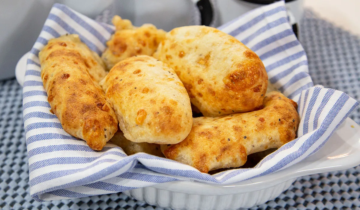 Pão de Queijo: Receita Fácil e Rápida para o Café da Tarde