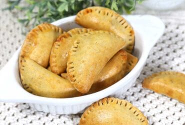 Aprenda a Preparar um Pastel Saudável Sem Fritura e Sem Trigo 9 pastel