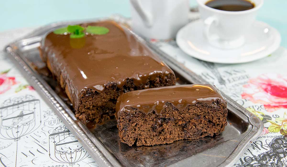 Descubra Como Fazer um Bolo de Chocolate Fit: Irresistível e Chocolatudo