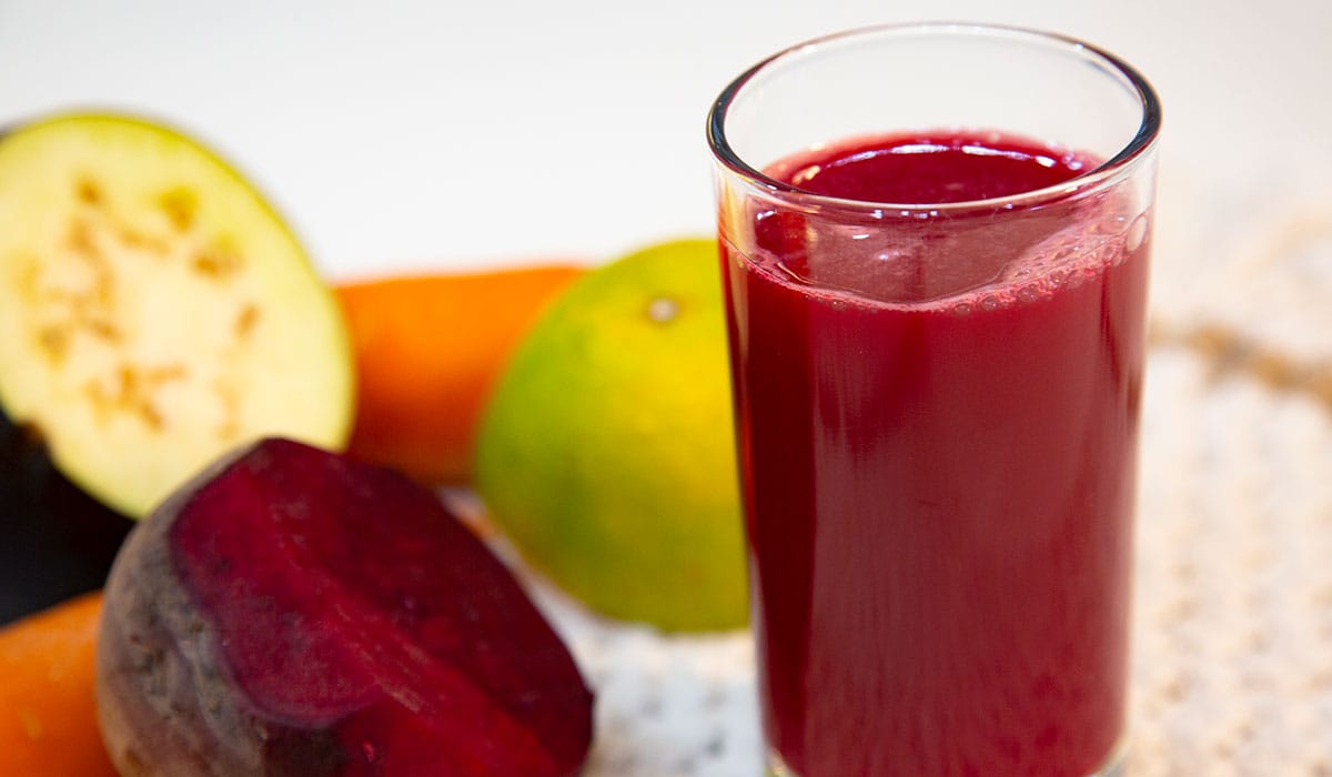 Suco Detox com Beterraba: Ajuda no Emagrecimento e Aumenta Imunidade 1 suco detox com beterraba