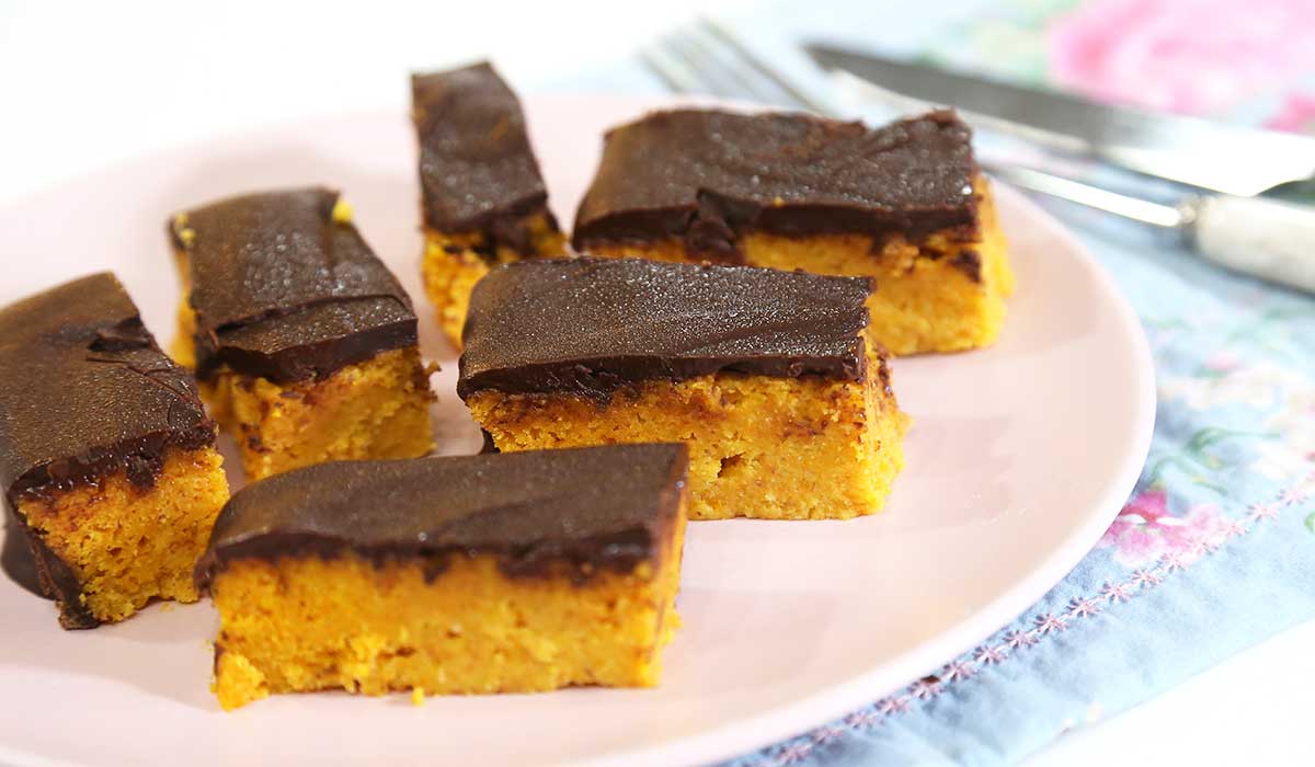 Descubra Como Fazer Bolo de Cenoura Cremoso em 5 Minutos