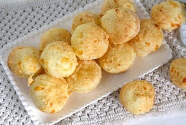 pão de queijo