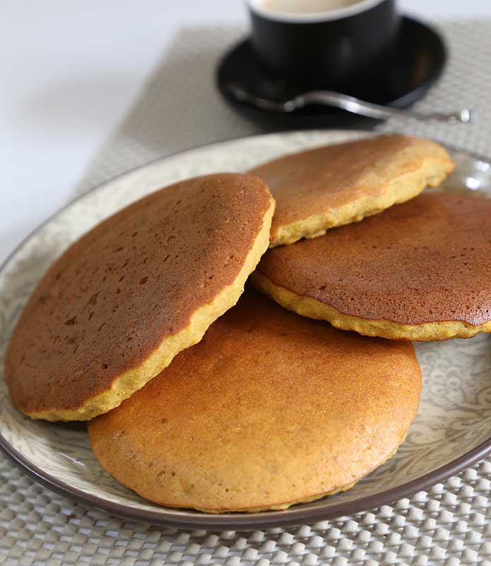 bolinho de banana com fubá