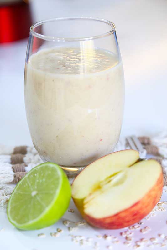 suco detox de maçã