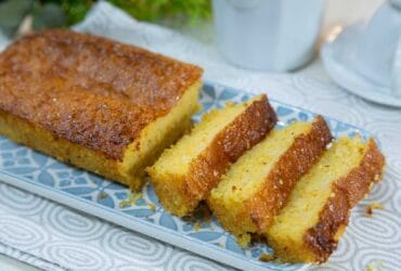 bolo com flocão de milho