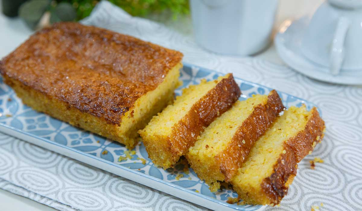 Bolo com Flocão de Milho: Receita Fofinha e Sem Glúten