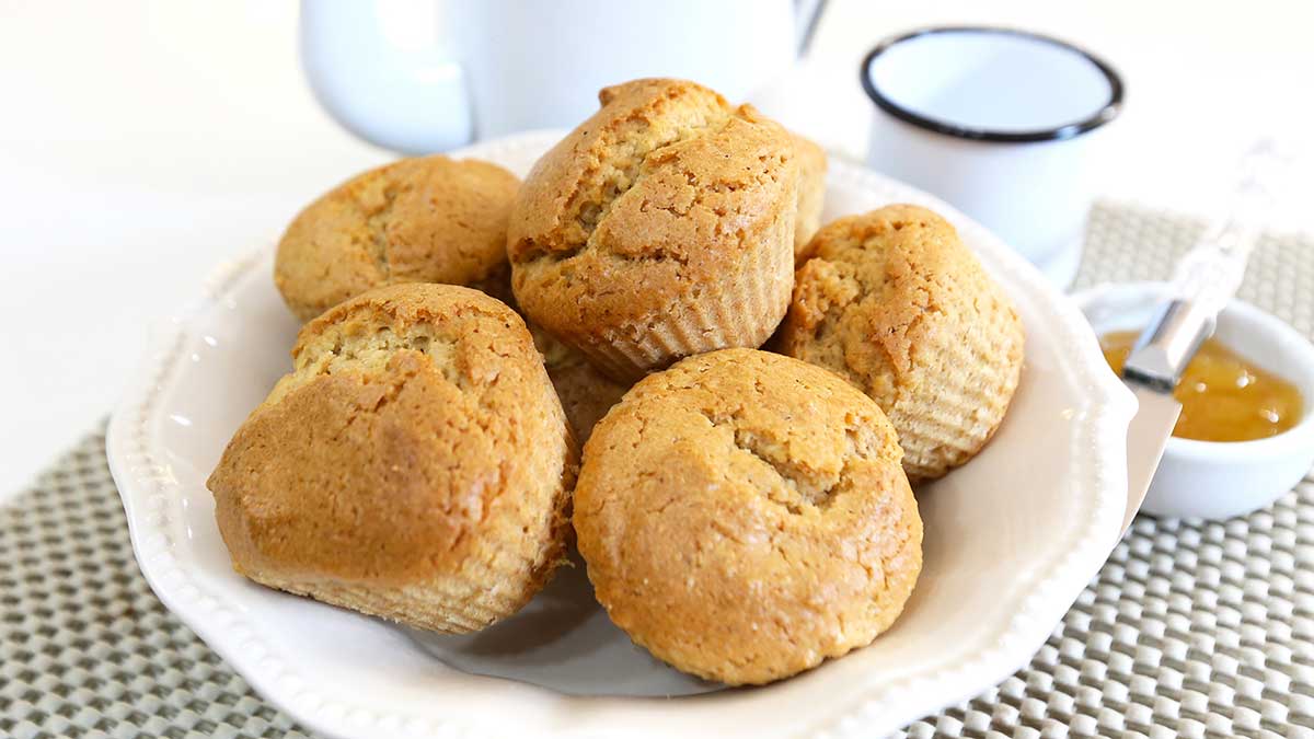 Receita de Bolinho sem Leite e sem Açúcar para Café da Manhã