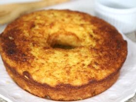 bolo de aipim com coco