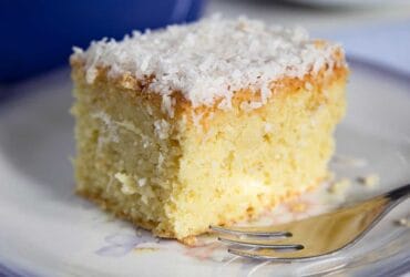 bolo de coco molhadinho