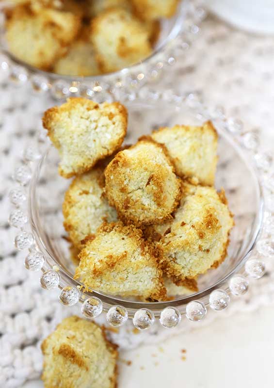 Só 3 Ingredientes: Biscoitos de Coco que Desmancha na Boca 5 biscoitos de coco