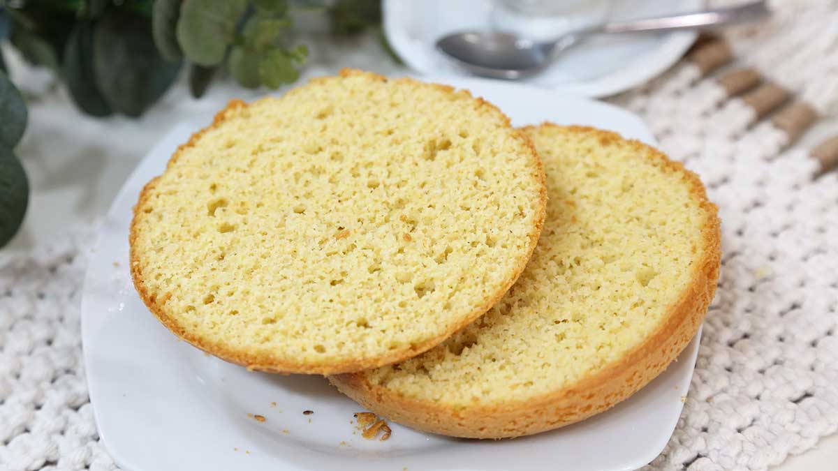 pão fofinho sem leite e sem trigo