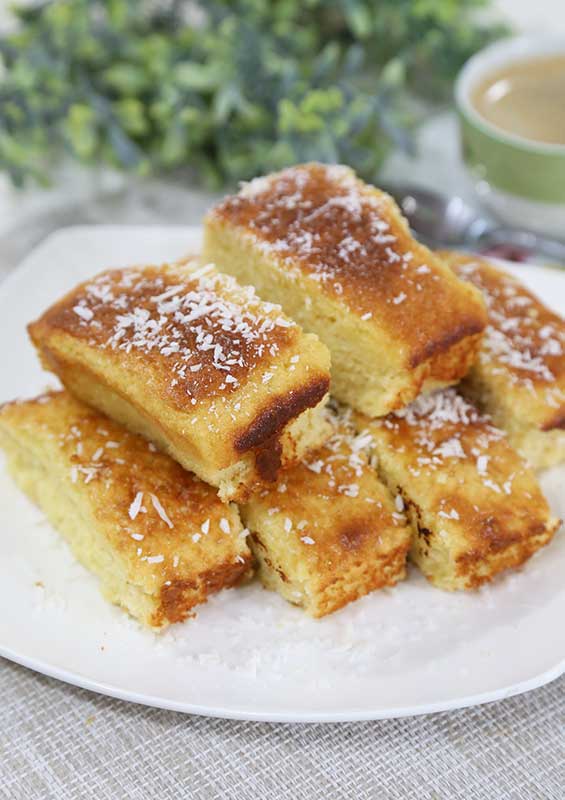 Bolinho de Coco Fofinho e Sem Glúten que Desmancha na Boca 5 bolinho de coco