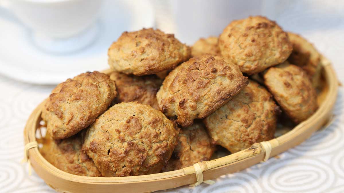 Como Fazer Bolachinhas de Maçã e Aveia que Ficam Prontas em Minutos 1 bolachinhas de maçã