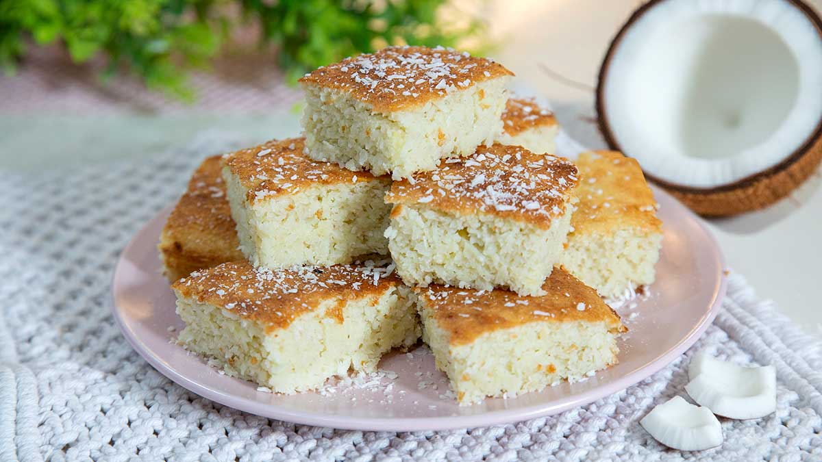 Bolo de Coco Fit: Receita Deliciosa e Saudável para o Café da Manhã 25 Bolo de Coco Fit: Receita Deliciosa e Saudável para o Café da Manhã