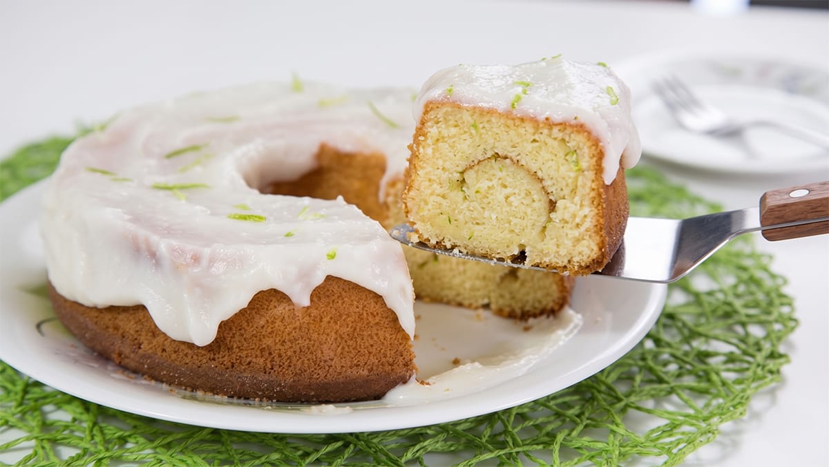 Como Fazer: Bolo de Limão com Iogurte Fofinho e Saudável