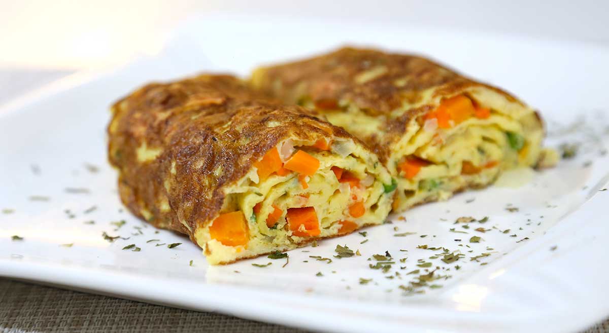 Jantar Que Emagrece: Omelete Enrolada Saudável e Saborosa 10 Jantar Que Emagrece: Omelete Enrolada Saudável e Saborosa