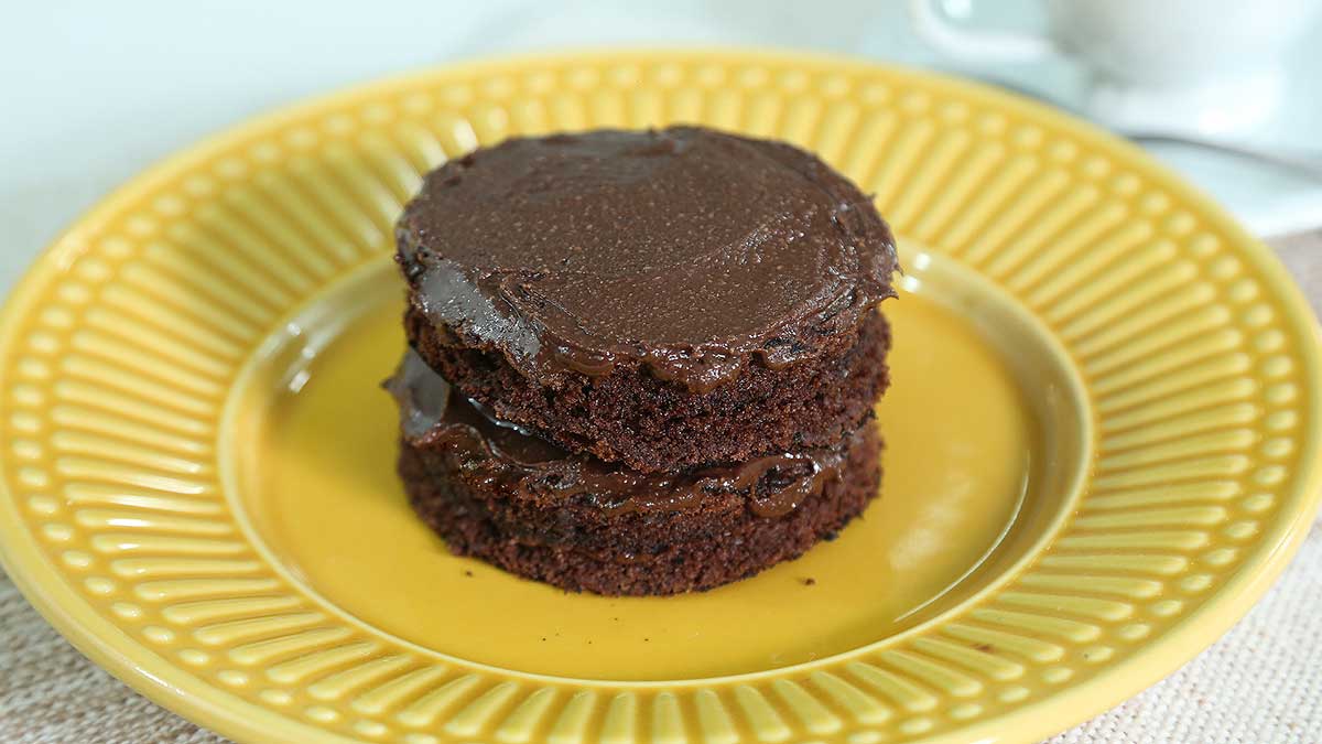 Feito na Frigideira: Bolo de Chocolate Fofinho e Sem Glúten 5 bolo de chocolate
